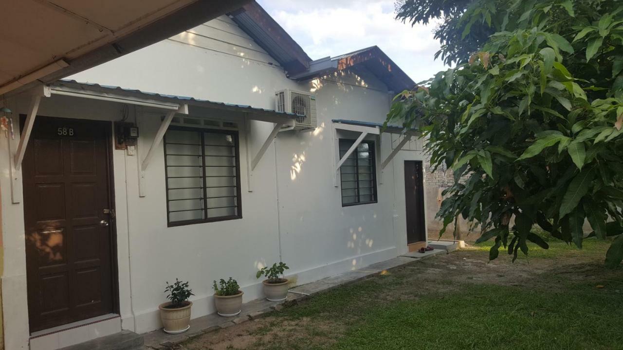 Homestay / Roomstay Muslim Budget Tanjung Malim تانجونج ماليم المظهر الخارجي الصورة